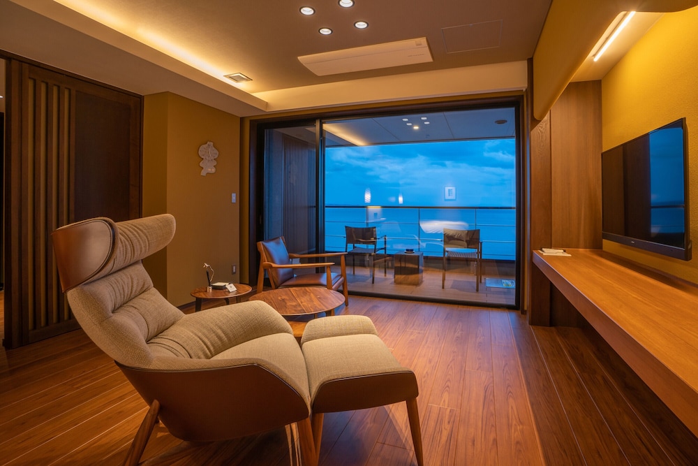[Club Lounge Access] GAHAMA tower(Western Style)10F