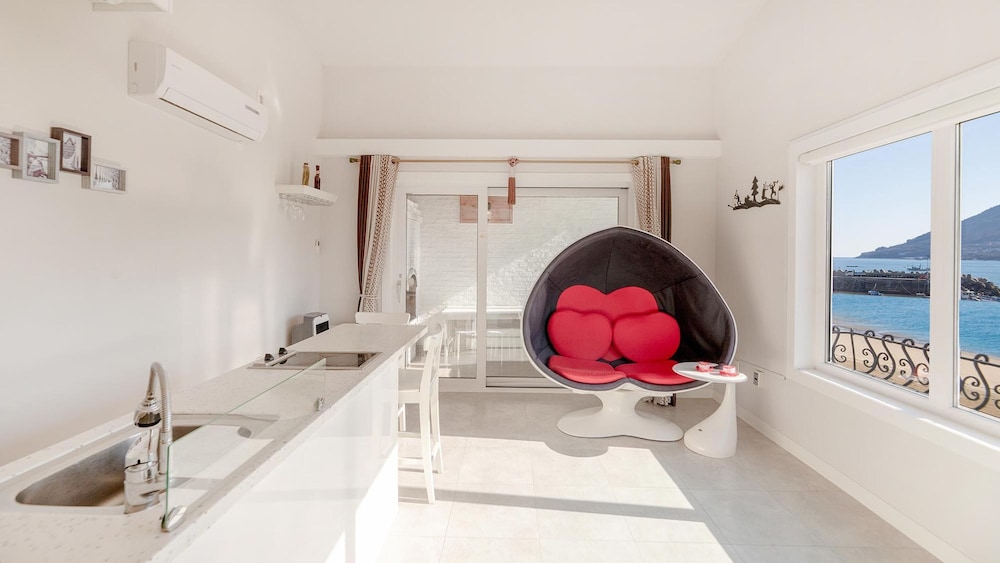 Basic Room, 1 Bedroom (Innocente) photo 3