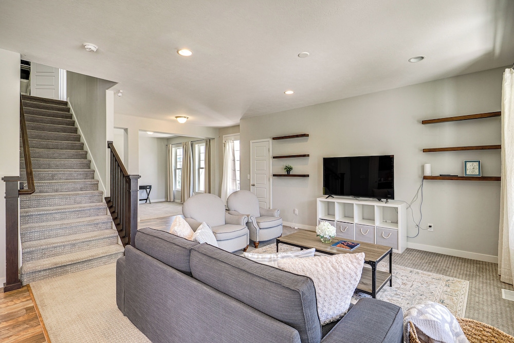 House (4 Bedrooms) photo 2