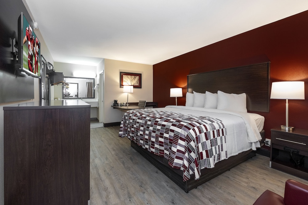 Superior Room, 1 King Bed, Non Smoking photo 1
