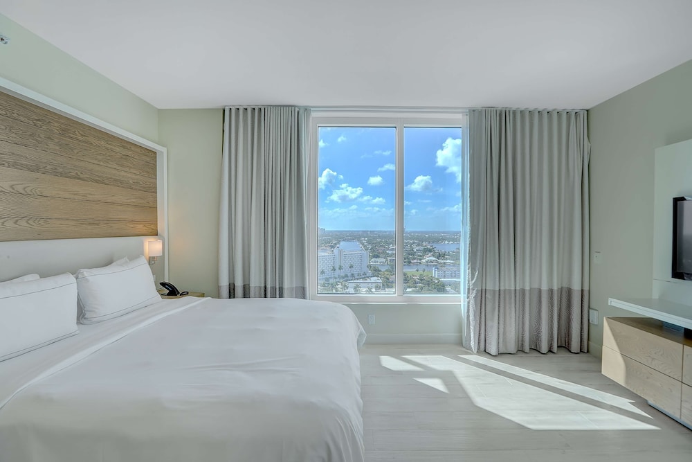 Studio, 1 King Bed (Sunset View) - Photo 3