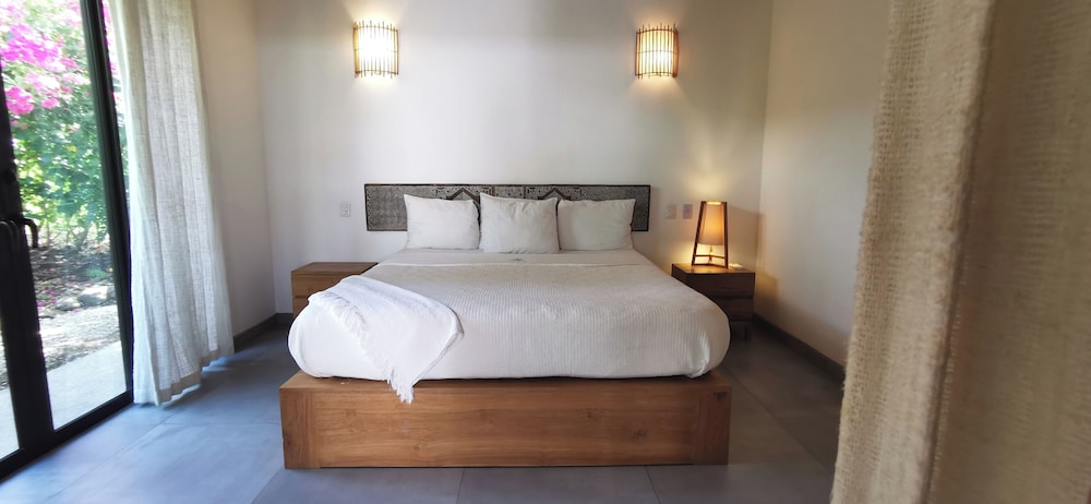 Design House, 2 Bedrooms, Garden View photo 1