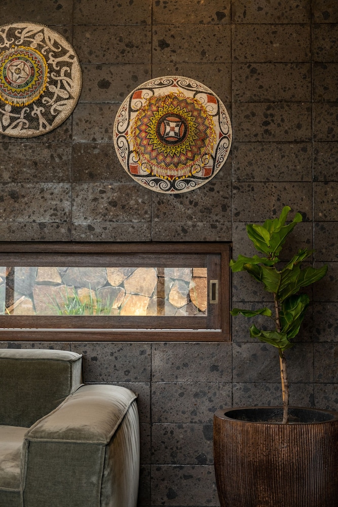 Luxury Villa, Private Pool, Valley View