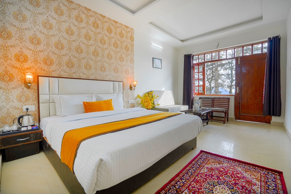 Deluxe Room - Photo 9