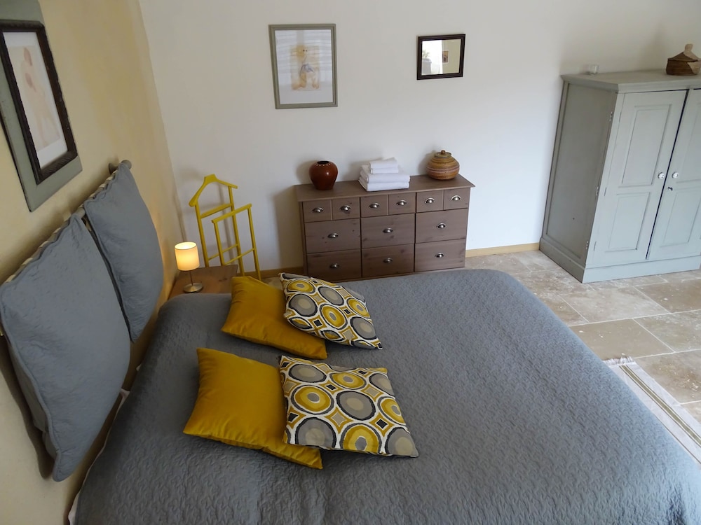 Deluxe Double Room, Ensuite, Park View (Ceruse) photo 3