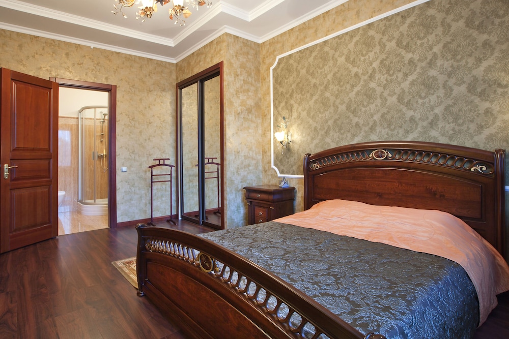 Modern Room photo 1