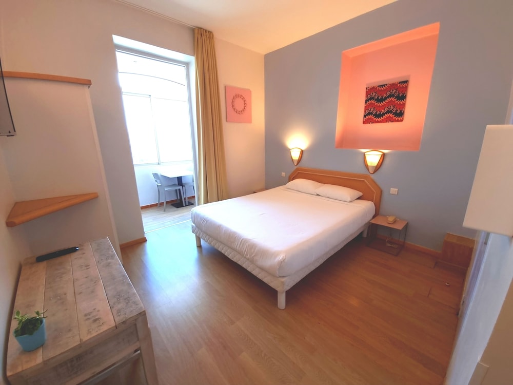 Comfort Double Room, Private Bathroom, Sea View photo 2