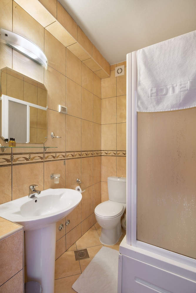 Comfort Double Room - Photo 4