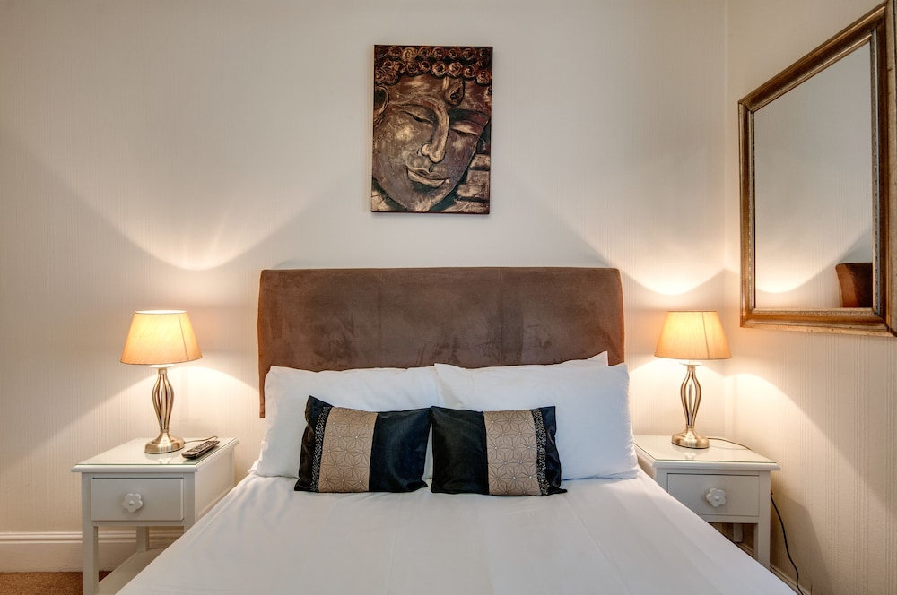 Double Room (Ground Floor) photo 1
