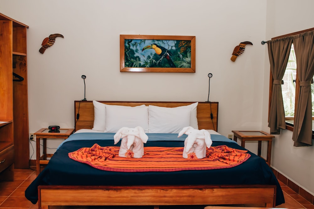 Toucan - Luxury Family Cabana photo 2