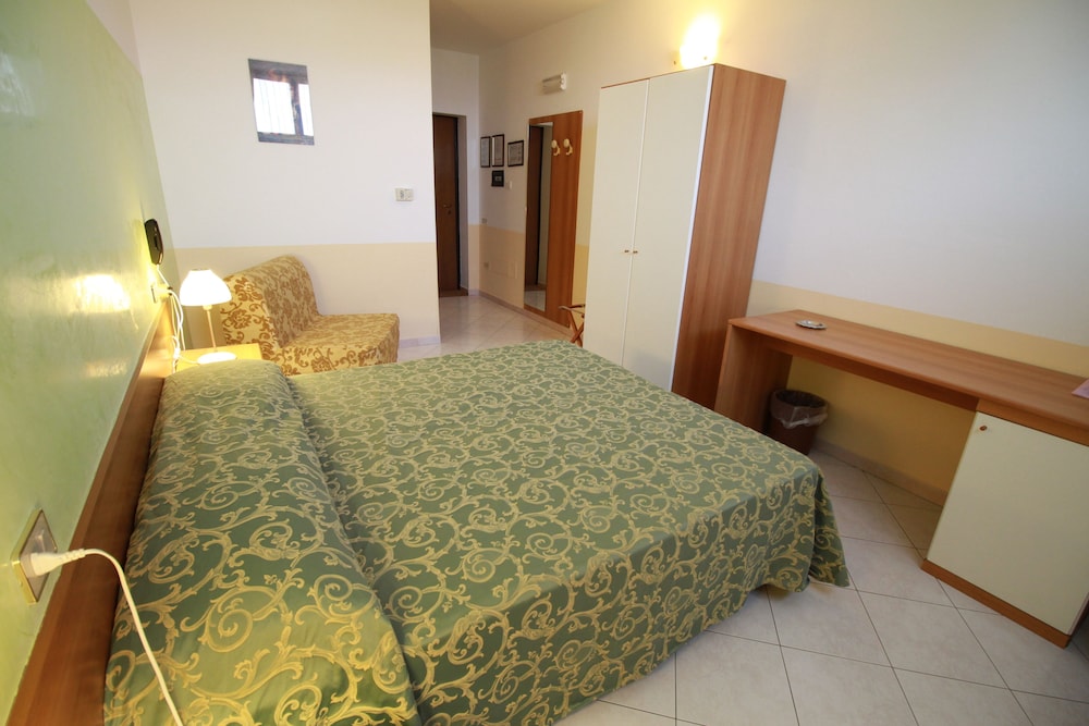 Single Room