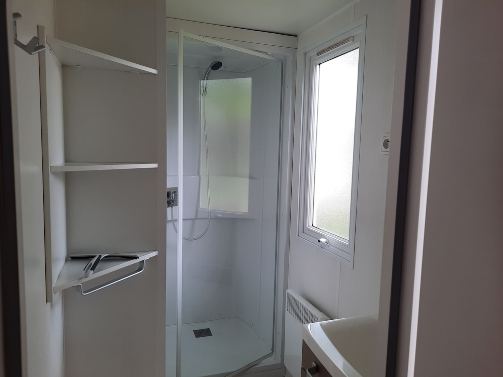 Mobile Home (Super Mercure Regular 4/6 Personnes) photo 2