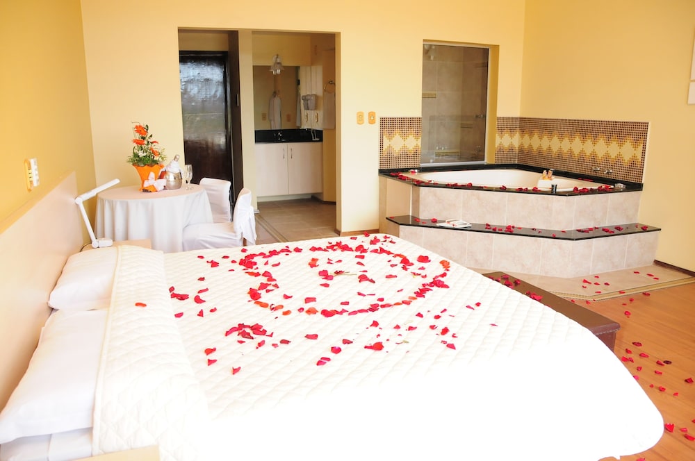 Suite, 1 Double Bed, City View photo 1