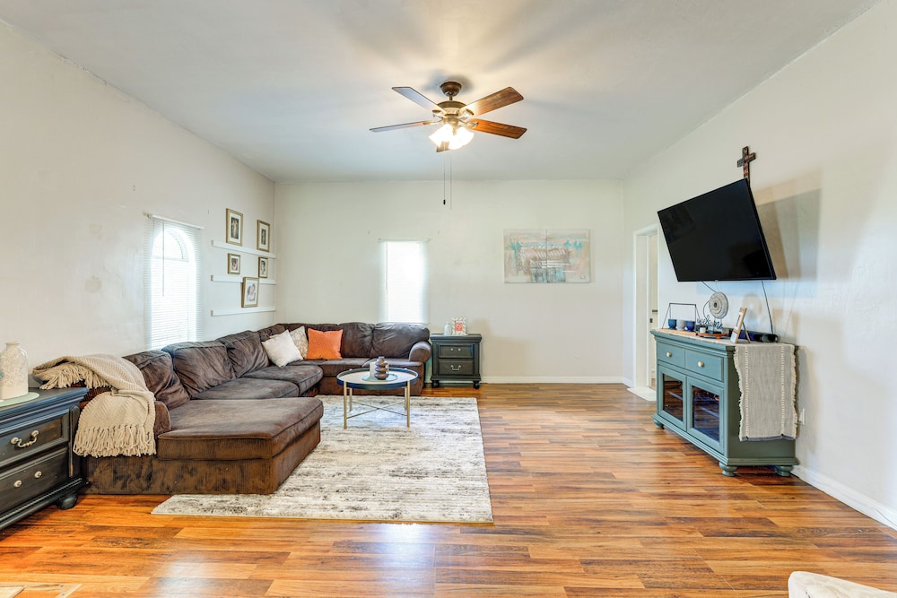 House (2 Bedrooms) photo 1