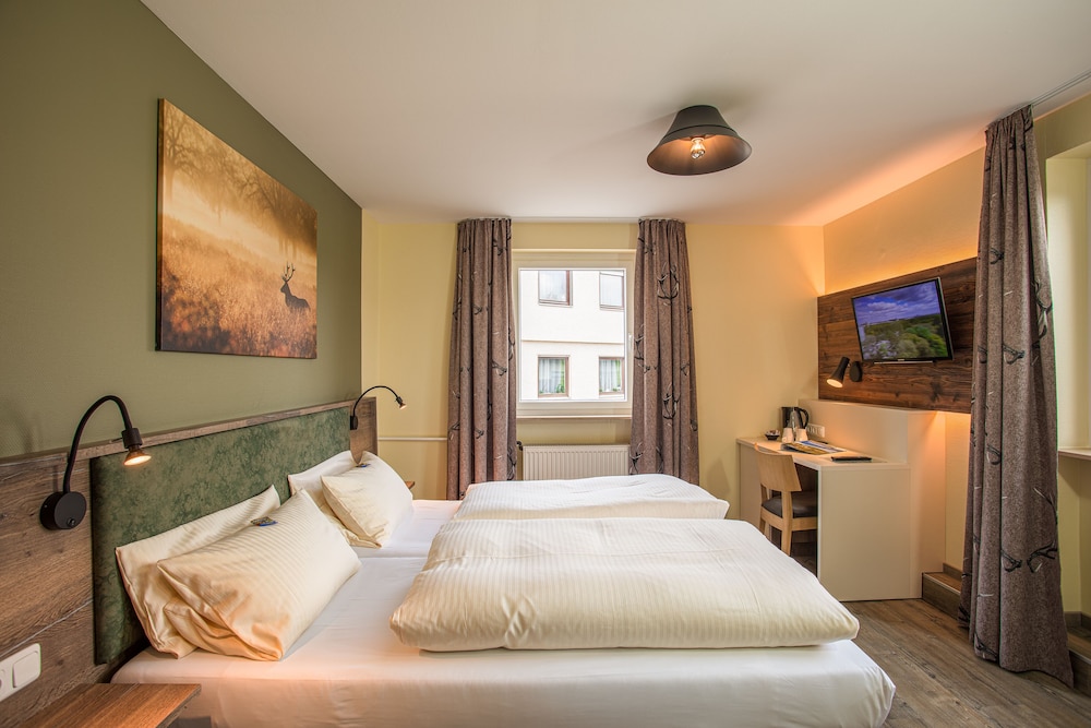 Double Room - Photo 12