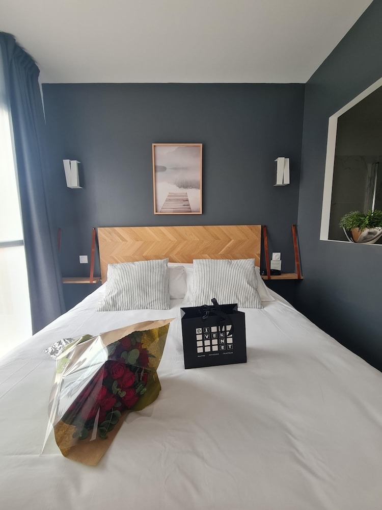 Double Room, Balcony - Photo 12