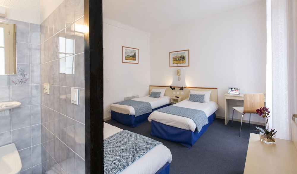 Triple Room photo 2