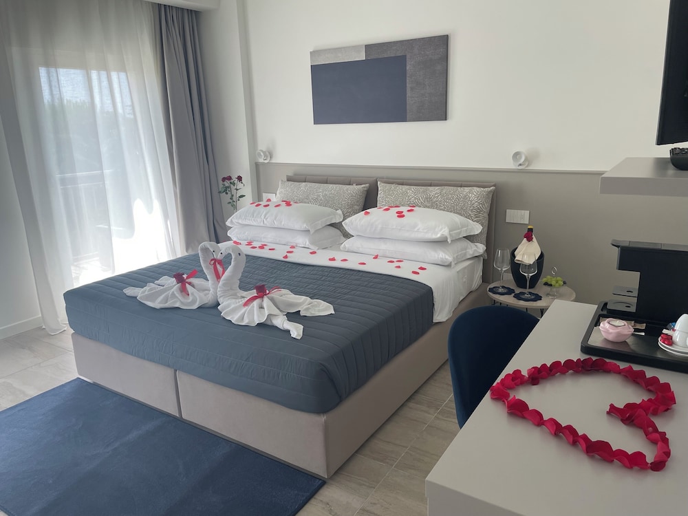 Superior Room, Beach View, Mezzanine