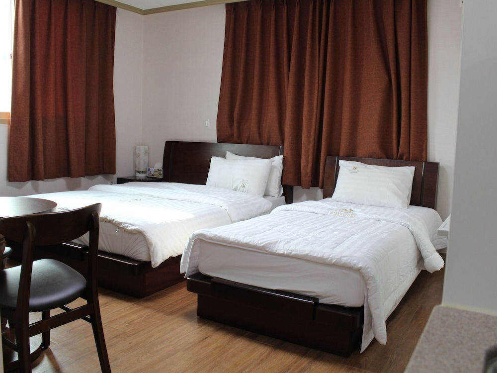 Twin Room photo 1