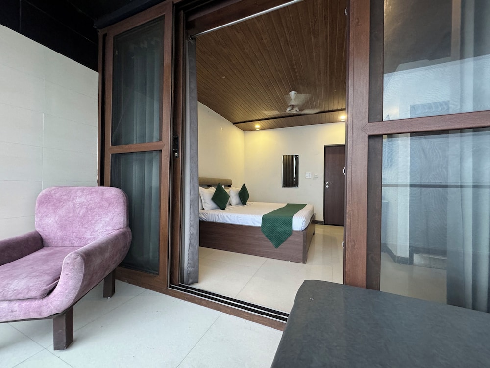 Executive Room - Photo 4