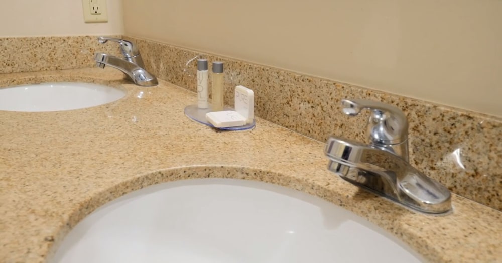 Standard Suite, 1 Bedroom - Photo 9