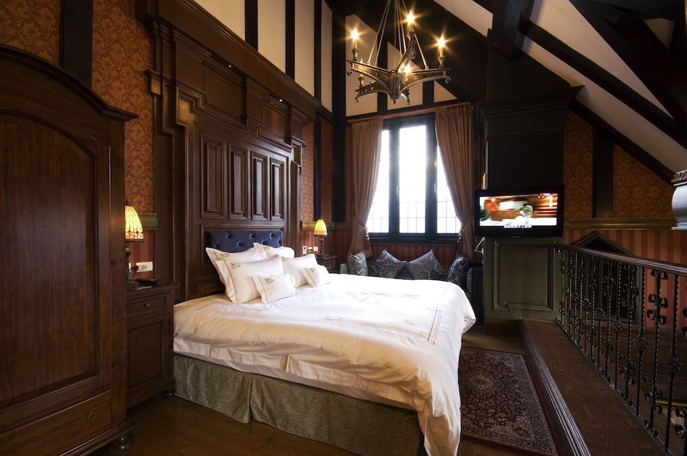 Family Suite, 2 Double Beds photo 3