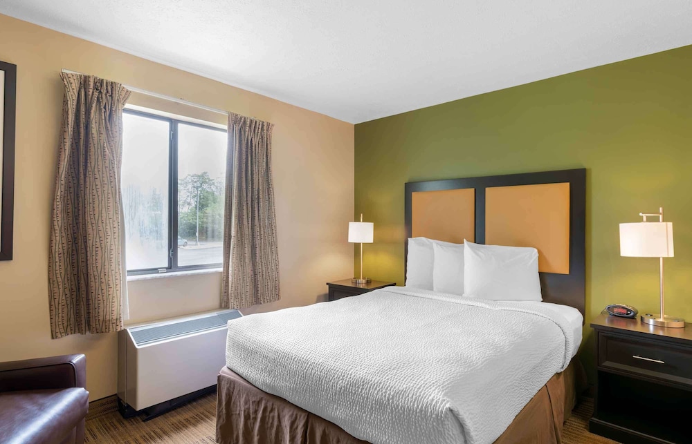 Studio, 1 Queen Bed, Non Smoking - Photo 1
