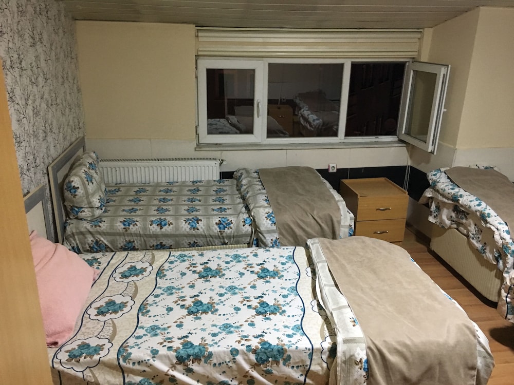 Grand Room photo 1