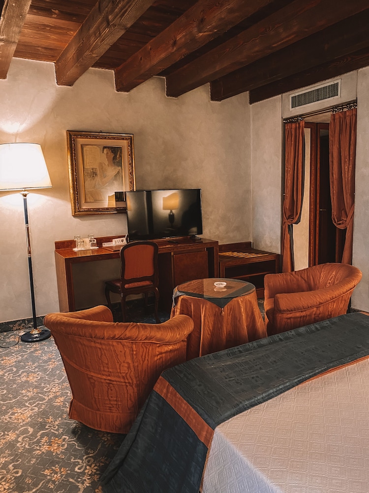 Classic Suite photo 2