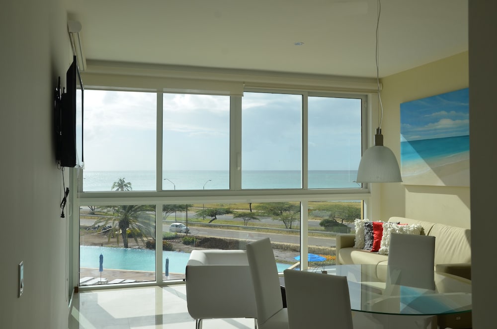 Condo, 1 Bedroom, Ocean View photo 3