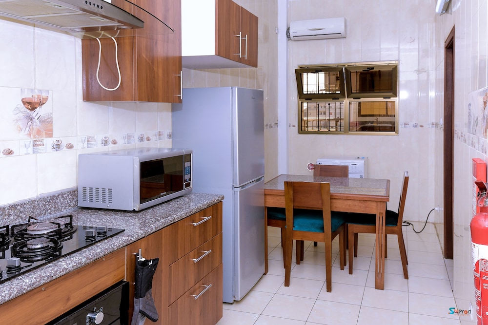 Luxury Duplex, 5 Bedrooms, City View photo 3