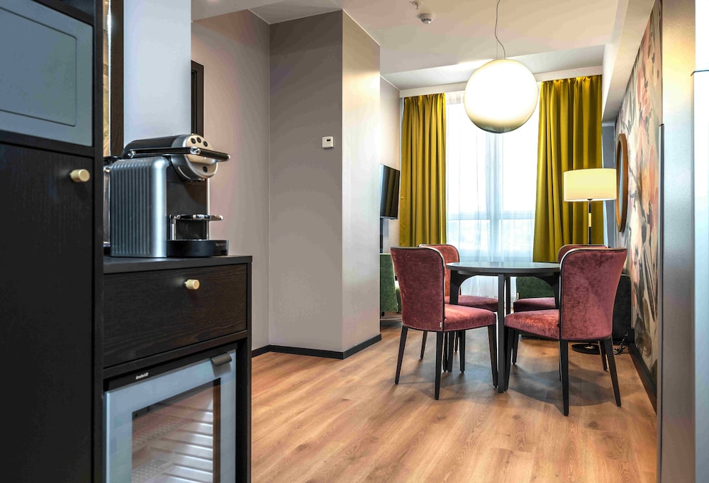 Suite, Non Smoking photo 3