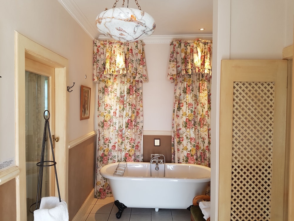 Deluxe Suite photo 3