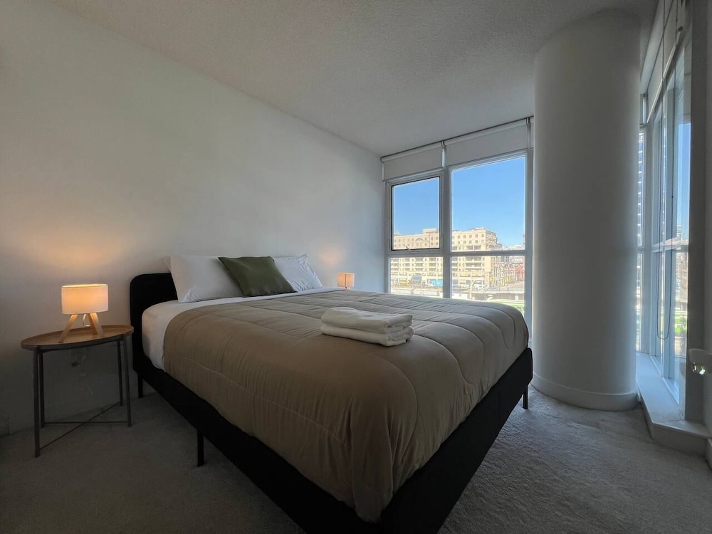 Premium Apartment, Multiple Beds, City View