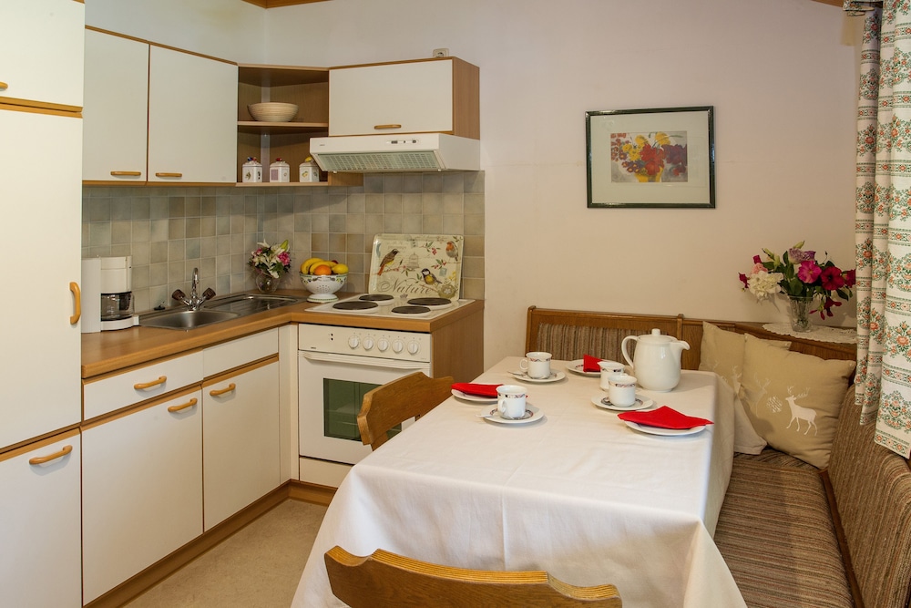 Standard Room, 1 Bedroom, Mountain View, Garden Area photo 2