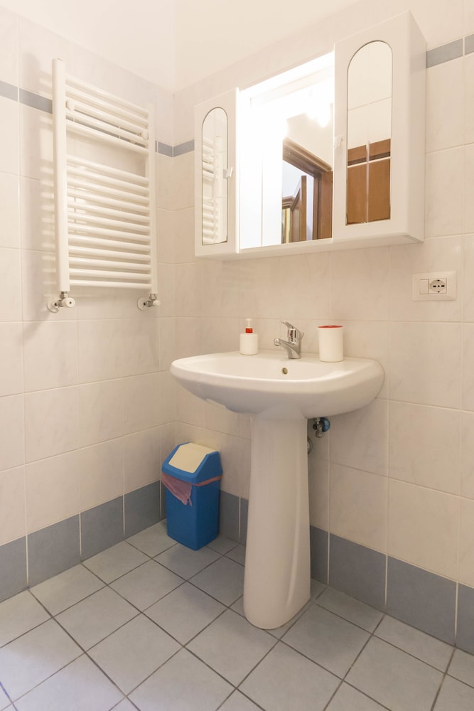 Double or Twin Room photo 2