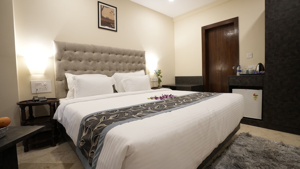 Standard Room - Photo 7