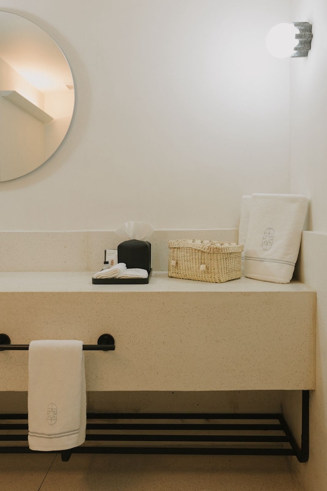 Deluxe Suite - Photo 4
