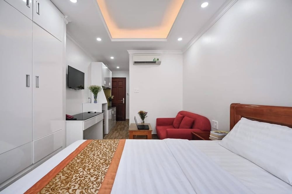 Luxury Studio