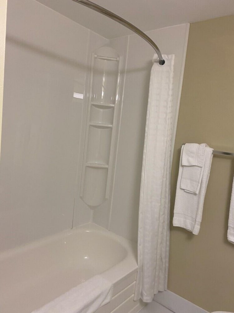 Suite, 2 Queen Beds, Non Smoking (Efficiency) - Photo 4