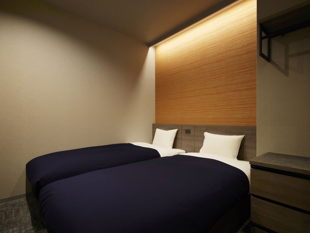 Comfort Studio with 3beds (with Terrace & Private Sauna Experience 21:30-23:00), Non Smoking