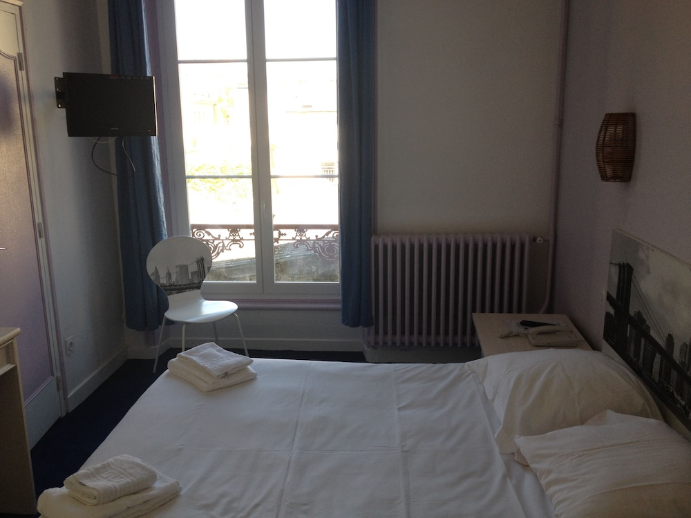 Standard Double Room photo 2