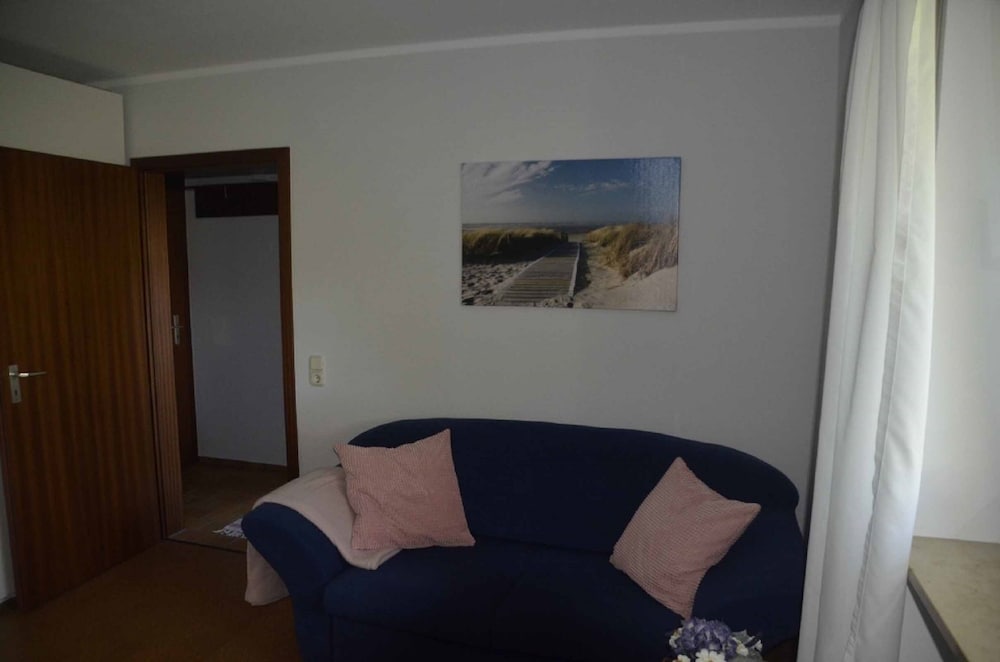 Apartment photo 3