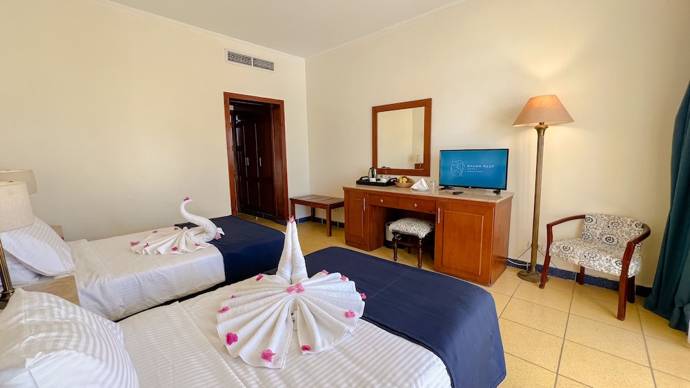 Superior Room, Garden View