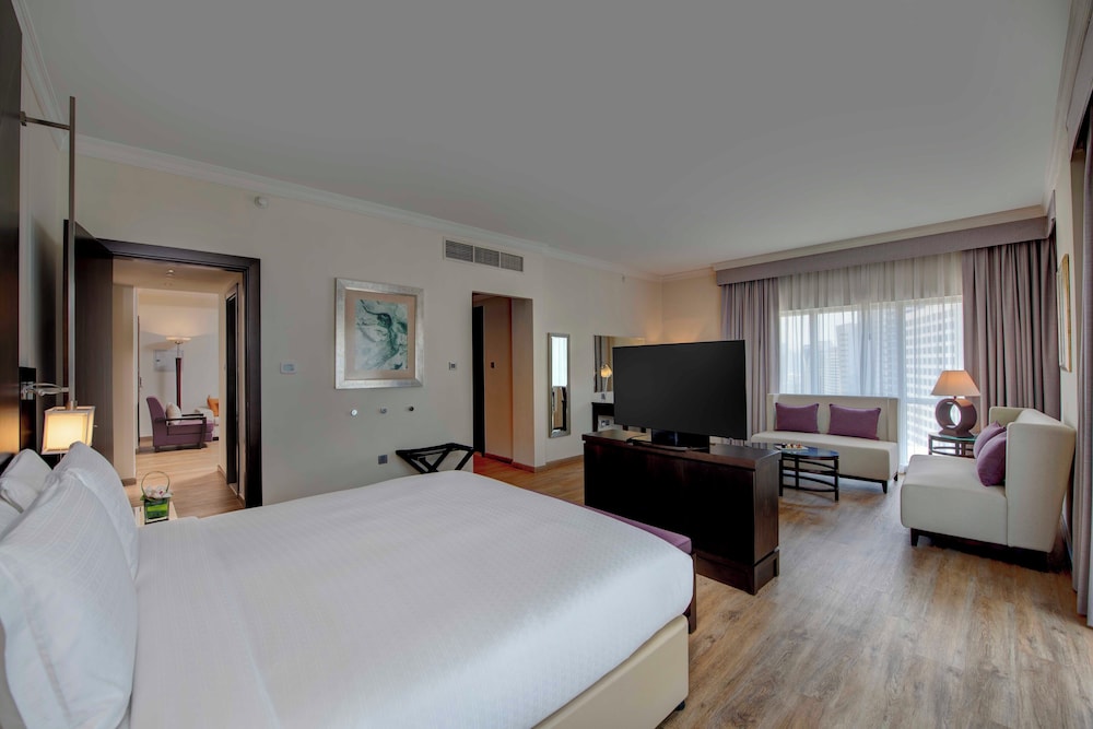 Suite, 1 Bedroom (Club Rotana Spacious One) photo 1