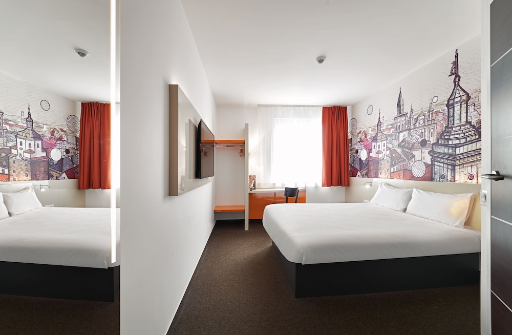 Standard Double Room - Photo 1