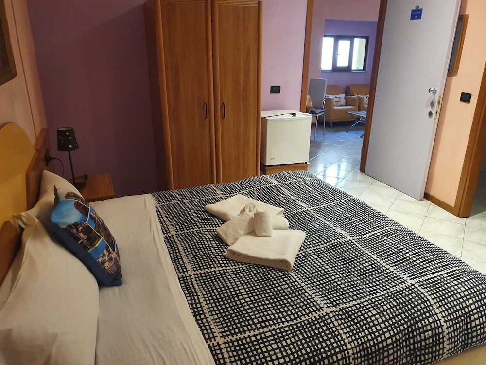 Business Double or Twin Room photo 3