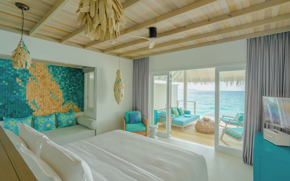 Ocean Pool Villa