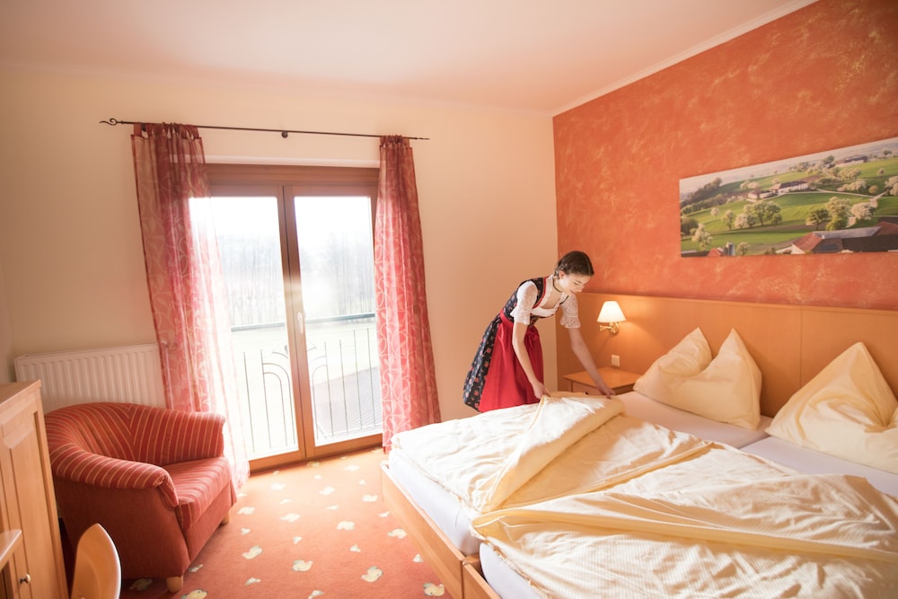 Comfort Double or Twin Room photo 2