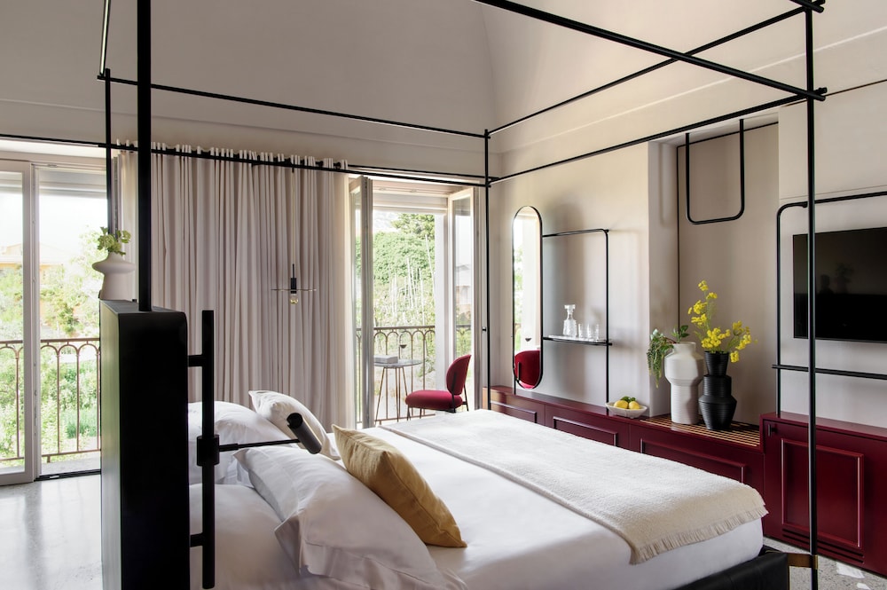 Comfort Room photo 2